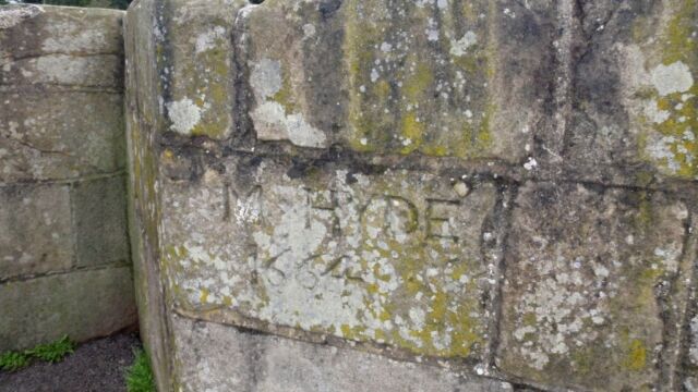 Ashford in the Water Bridge inscription